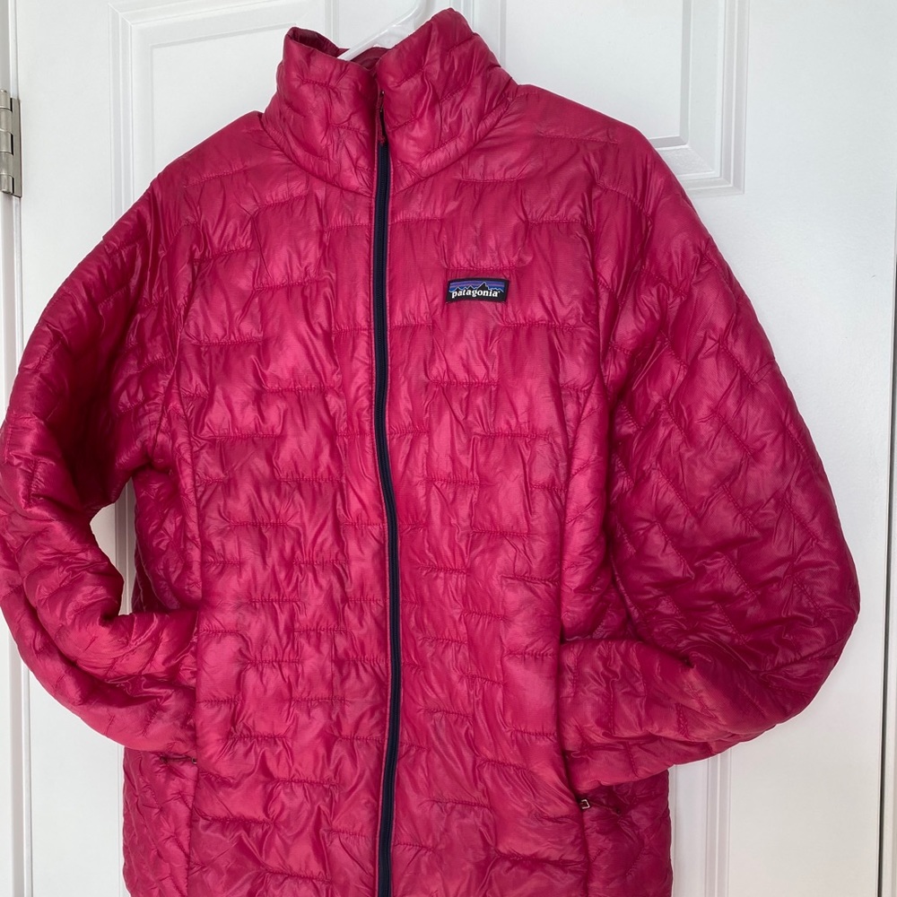 SOLD- Patagonia Nano Puffer Jacket Like New!